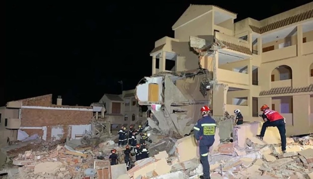 В Іспанії обвалився триповерховий будинок