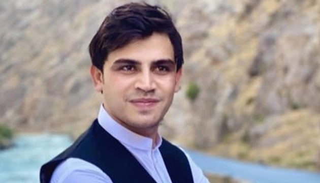 В Афганістані таліби побили журналіста й оператора TOLOnews