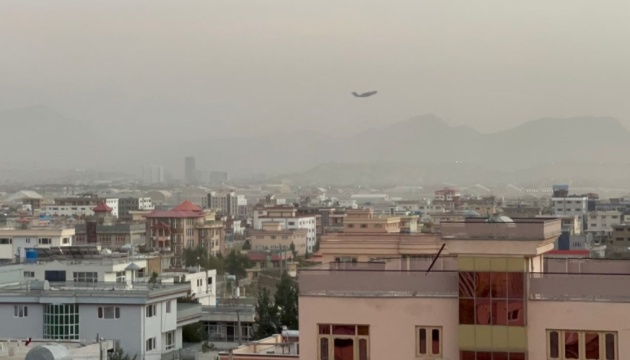 У Кабулі стався ще один теракт - спрацювала вибухівка в авто