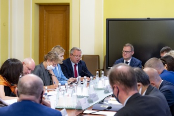 ウクライナ裁判改革妨害問題につき大統領府とＧ７大使が協議