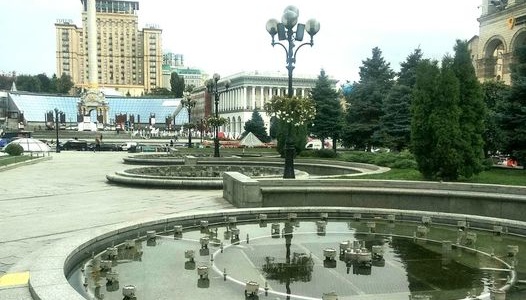 У Києві через аварію на Майдані знеструмлені фонтани, «Глобус» та інші об'єкти