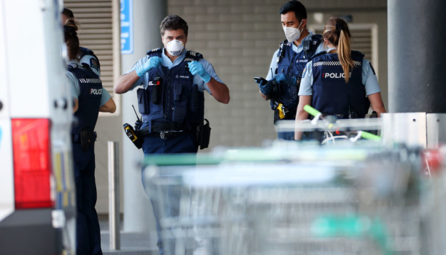 У Новій Зеландії прихильник ІДІЛ поранив шістьох осіб у торговому центрі
