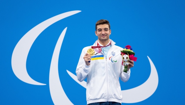 Zelensky awards Hero of Ukraine title to Paralympian Maksym Krypak