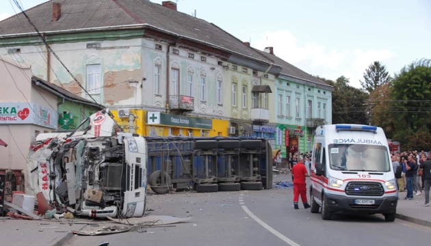Смертельна ДТП на Львівщині: поліція уточнила кількість жертв і повідомила нові подробиці