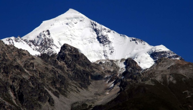 У Грузії після сходження на гору Тетнульд загинув український альпініст