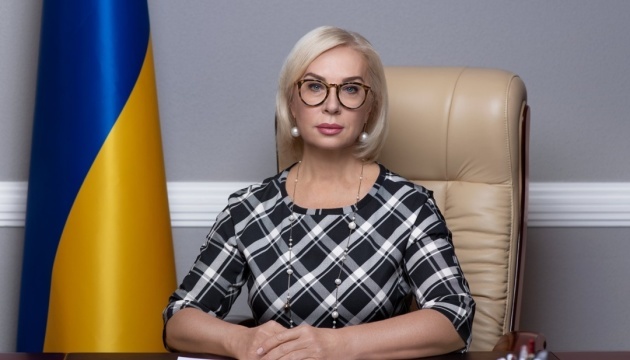 Denisova: Ocupantes enjuician a 125 ucranianos de Crimea