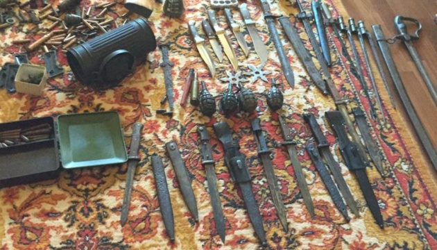 На Кіровоградщині «чорний археолог» продавав зброю часів Другої світової