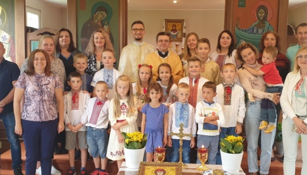 Українська школа в Бельгії запросила дітей на навчання