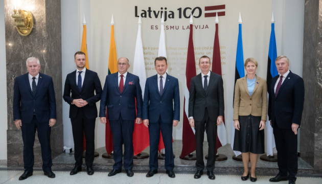 Глави МЗС Польщі і країн Балтії обговорили гібридні загрози з боку Росії та Білорусі