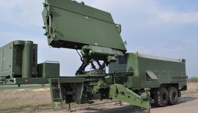 “Eyes” for Buk-M1 launchers: Ukraine Army gets new Phoenix-1 radar