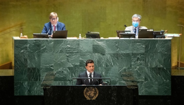 Präsident Selenskyj ruft UN-Mitgliedstaaten zu Beteiligung an Krim-Plattform auf und kritisiert UNO