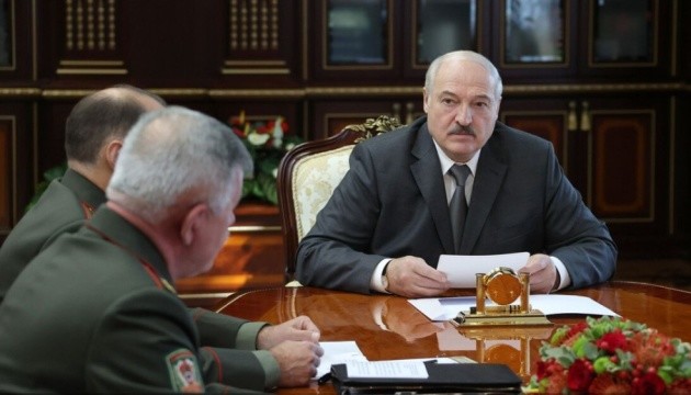 Lukashenko threatens to open “Ukrainian front”: what does it mean?