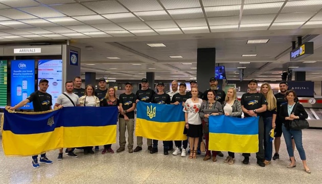 За сприяння діаспори до США прибула команда українських ветеранів