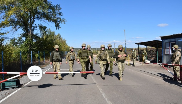 Військова делегація Естонії відвідала зону ООС