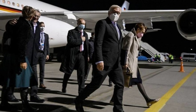 Президент ФРГ прибыл в Киев