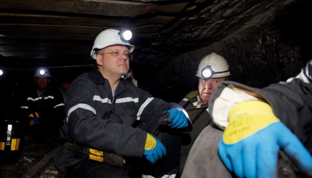 Міністр енергетики незадоволений рівнем погашення зарплатних боргів шахтарям