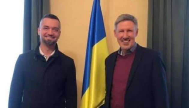 Представник СКУ та директор Українського інституту визначили пріоритетний напрямок співпраці