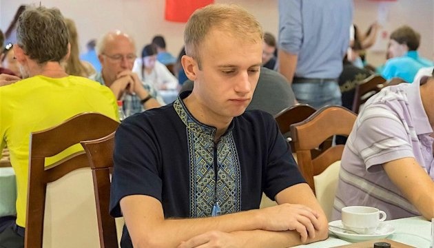 Українець Анікеєв став найшвидшим гравцем у Європі із гри в шашки
