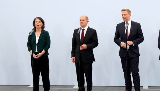 Три партії у Німеччині хочуть почати коаліційні переговори