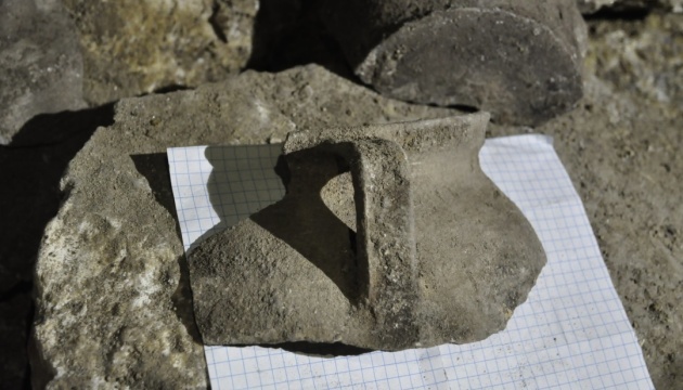 Спелеологи виявили у печері на Тернопільщині три скелети та давню кераміку