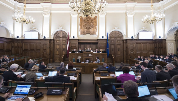 Le Parlement letton déclare la Russie « État soutenant le terrorisme » 