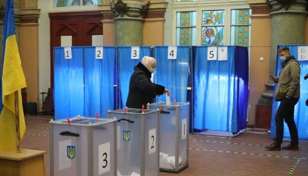 На виборах у Харкові більше порушень, ніж на Херсонщині та Черкащині – ОПОРА