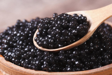 Arabia Saudita abre su mercado para caviar negro y productos del mar ucranianos