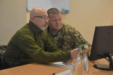 ウクライナ東部の露占領軍兵力は３万５５００人＝宇軍総司令官