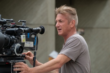 Sean Penn arrives in Kyiv to shoot documentary