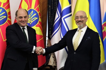 Aufstockung der Truppen: gemeinsame Erklärung der Verteidigungsminister der Ukraine und Großbritanniens 