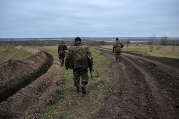 １１月１７日の露占領軍停戦違反１４回、ウクライナ軍人４名負傷＝宇国防省