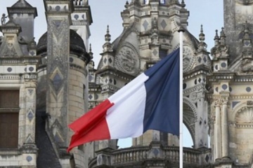 仏、露による外交やりとりの公開を非難