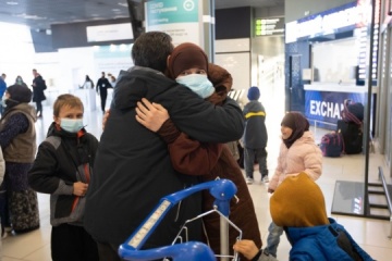 Otros 14 ciudadanos regresan a Ucrania desde el campo de refugiados sirio