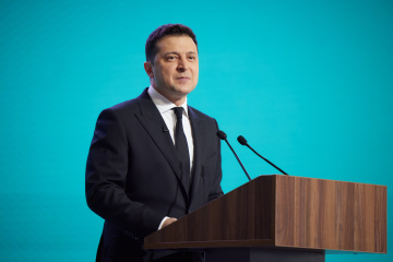 ゼレンシキー大統領、ウクライナの新しい国営航空会社創設を発表