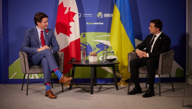 Zelensky trata con Trudeau cooperación en defensa y próximos pasos para contrarrestar la agresión rusa