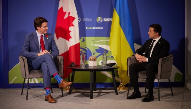 À Glasgow, Volodymyr Zelensky et Justin Trudeau ont discuté du Nord Stream 2 et de la plateforme pour la Crimée 