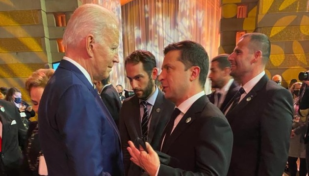 Zelensky, Biden discuss security situation in Ukraine