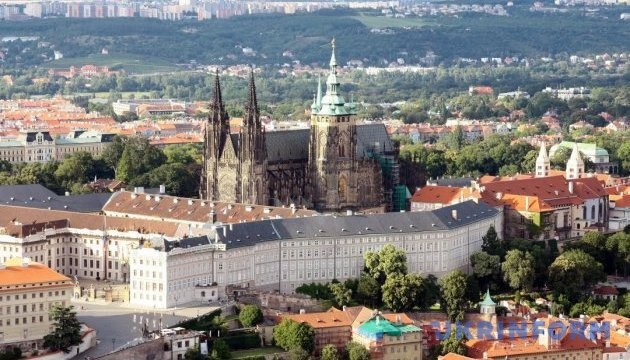 Disponible una audioguía en ucraniano en el Castillo de Praga