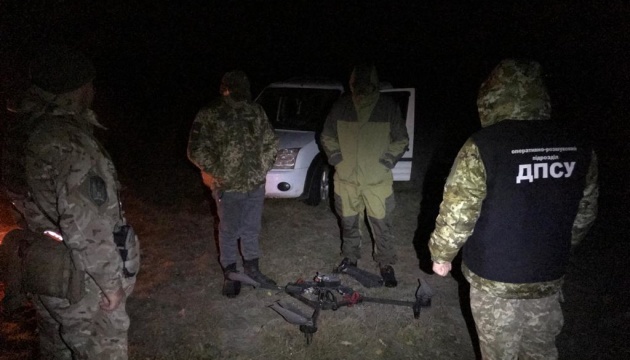 Шпигували за прикордонниками: на Буковині затримали двох контрабандистів