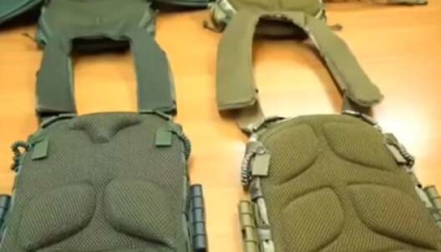 Desarrollado en Ucrania un chaleco antibalas para mujeres soldado