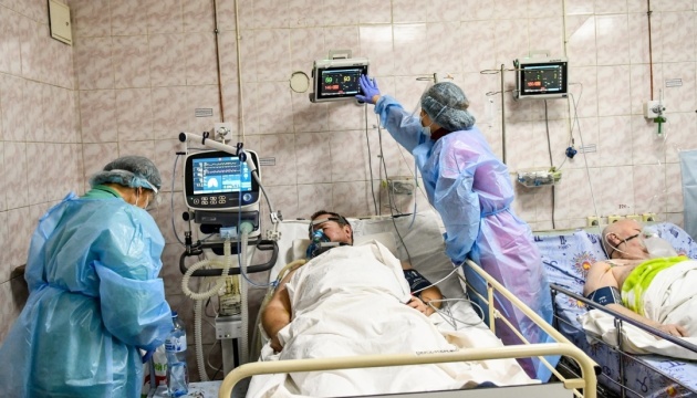 Coronavirus-Pandemie: Ukraine meldet 18.668 Neuinfektionen binnen eines Tages
