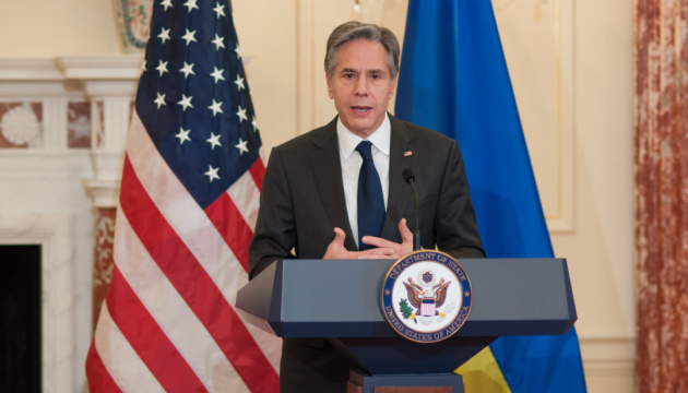 Blinken: EE.UU. asignará 457,5 millones de dólares en asistencia de seguridad a Ucrania