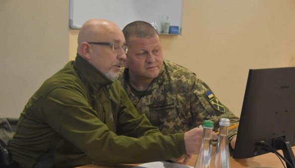 Росія на окупованому сході України тримає 35,5 тисячі військових - головнокомандувач ЗСУ