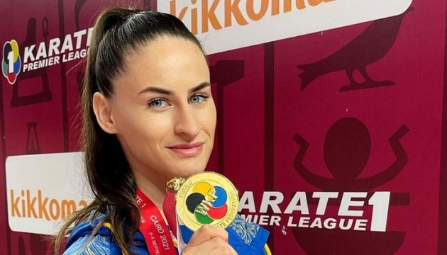 Karatekas ucranianas Melnyk y Kryva ganan medallas de bronce en el Campeonato Mundial en Dubái