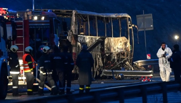 Аварія автобуса у Болгарії: серед загиблих – 12 дітей