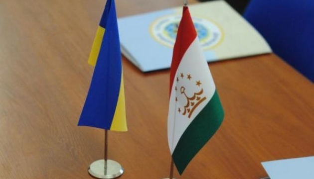 Embajador: Tayikistán intensificará la cooperación económica con Ucrania