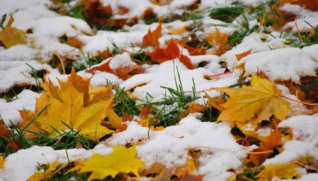 Україні прогнозують перші морози та мокрий сніг