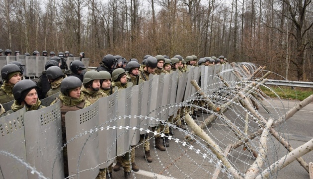Migration crisis prevention: Ukrainian border guards hold drill near Belarus border