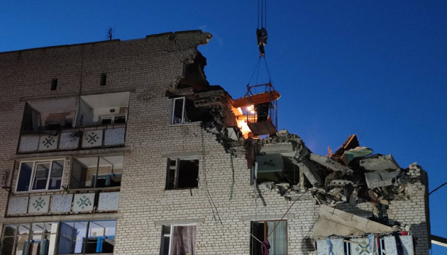 Вибух у Новій Одесі: рятувальники продовжують шукати людей під завалами