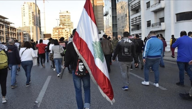 В Ливане гиперинфляция — страну охватили антиправительственные протесты